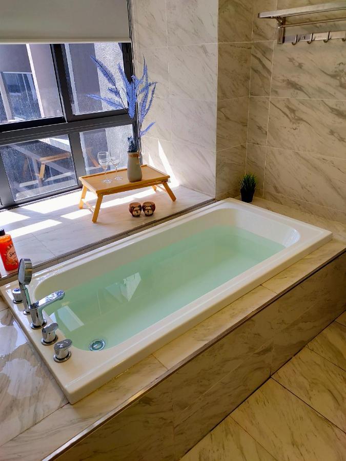 Melaka Town - Imperio Residence Studio With Bathtub Exterior foto